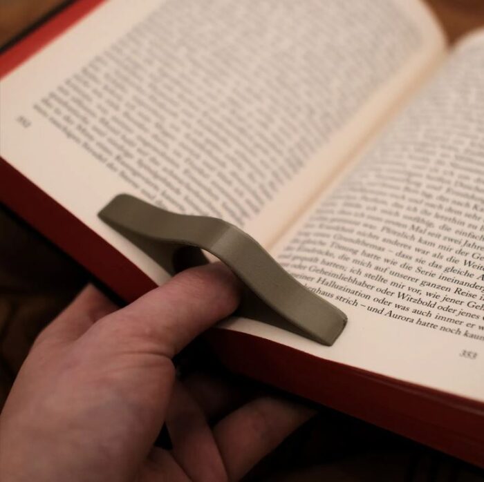 نگه‌دارنده صفحه کتاب مدل پاد